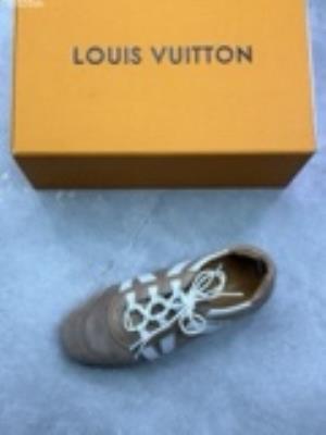 wholesale quality women louis vuitton shoes model no. 534